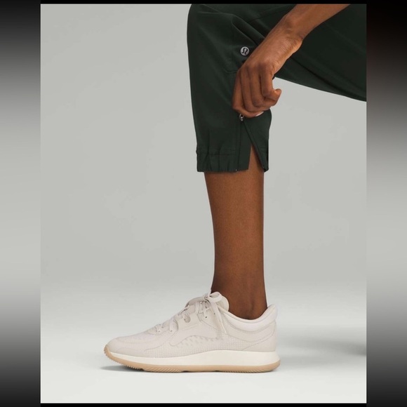 Lululemon Adapted State High-Rise Cropped Jogger in Legacy Green - Picture 4 of 6